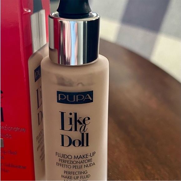 NIB Pupa Milano Like a Doll Foundation in shade Porcelain - Picture 5 of 5